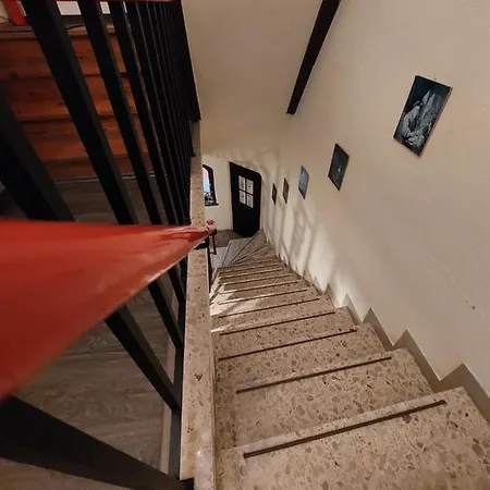 Apartman Eckhaus